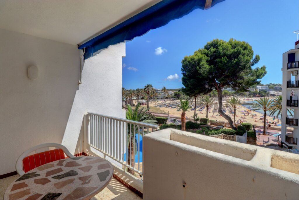 1-bedroom sea view apartment with shared pool for sale in Acapulco community, Santa Ponsa, Calvià, Mallorca