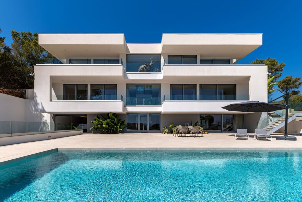 Luxury 5-bedroom sea view villa with pool and lift for sale in Palmanova, Calvià, Mallorca
