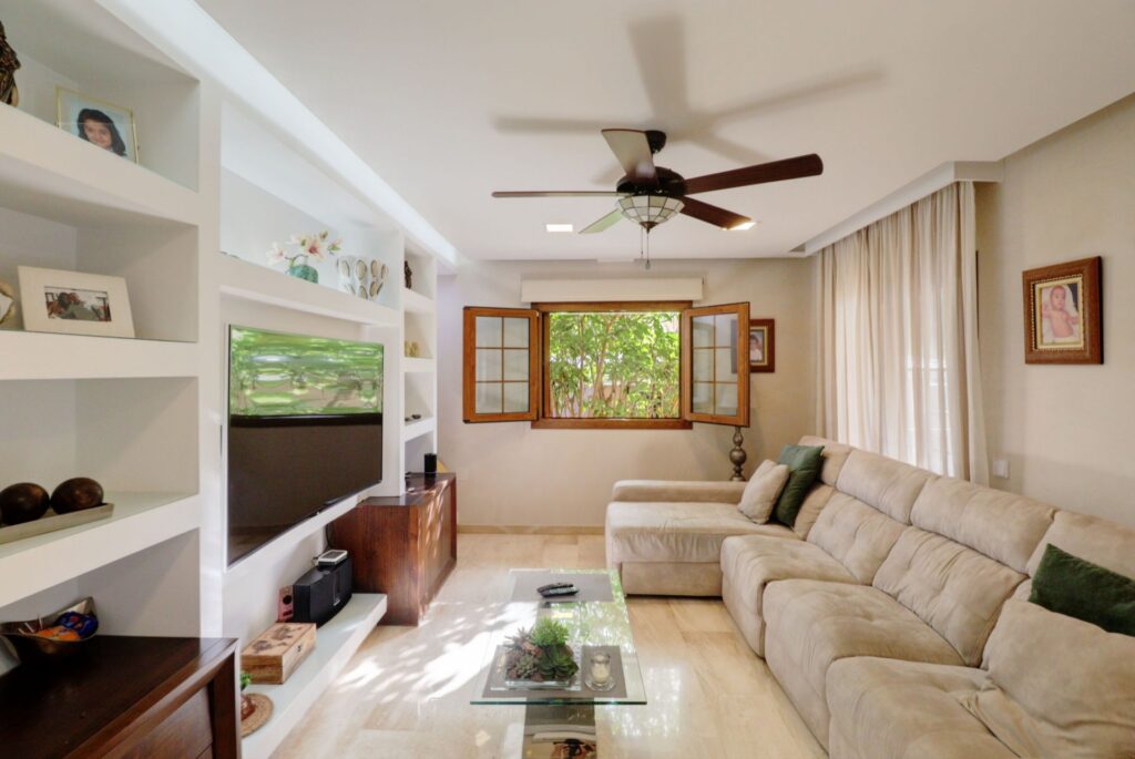 4-bed villa with pool and garage in Son Ferrer, Calvià, Mallorca