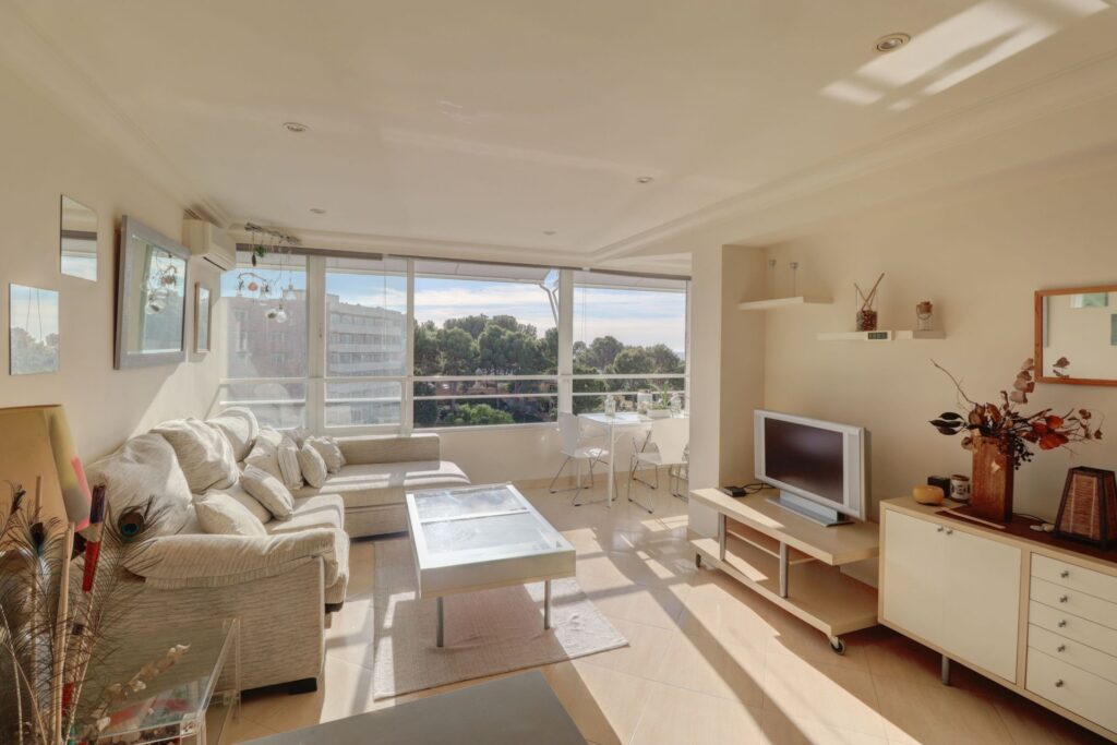 2-bedroom sea view apartment with parking for sale in Portals Nous, Calvià, Mallorca