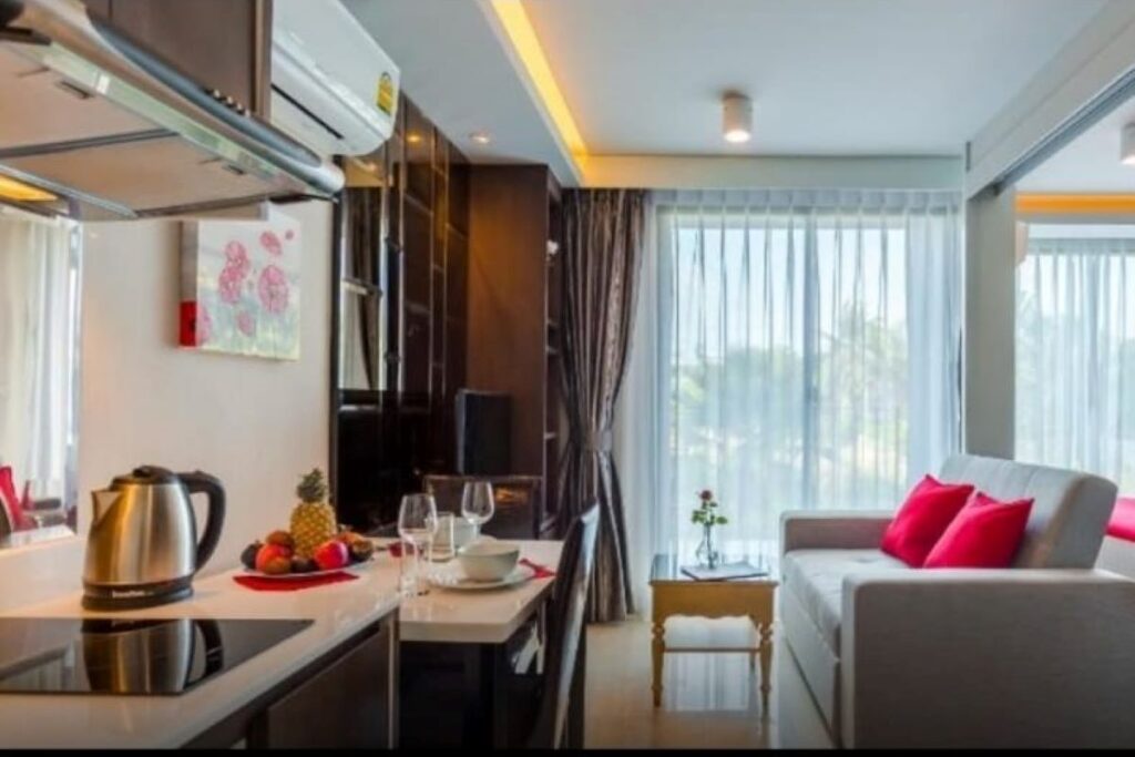 1-bed condo for sale in Surin, Phuket