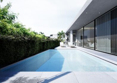 3-bedroom villa for sale in Rawai, Phuket with pool, parking, and modern design