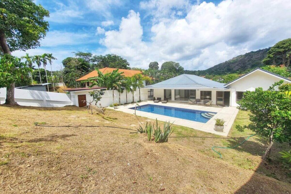 3-bedroom single-level villa with pool and garden for sale near Nai Harn Beach, Phuket
