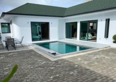 Newly built 3-bedroom villa in Rawai with pool, jacuzzi, and laundry room