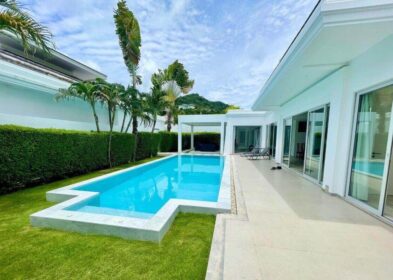 3-bedroom Moroccan-style villa with private pool for sale in Rawai, Phuket near Stay Resort