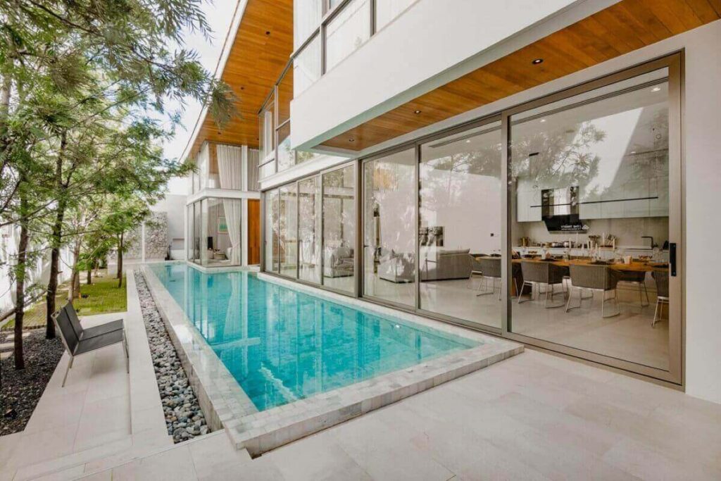 4-bed curved-roof villa for sale in Cherng Talay