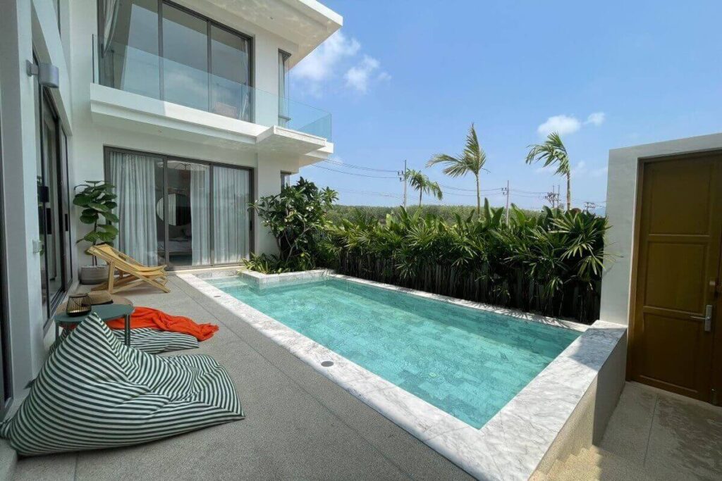 3-bedroom modern Thai-style pool villa for sale in Pasak, Cherng Talay, Phuket