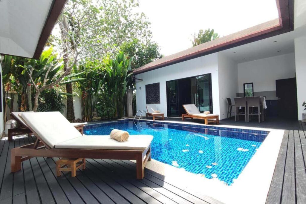 Balinese-style 3-bedroom pool villa for sale near Laguna, Cherng Talay, Phuket