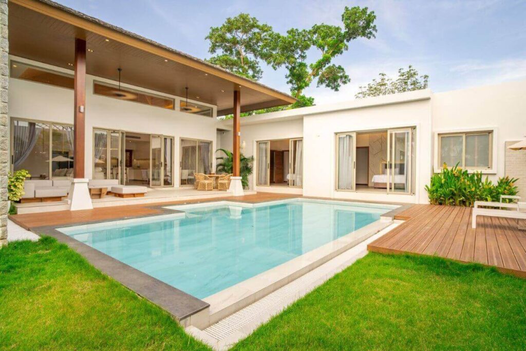 4-bedroom contemporary villa with pool for sale in Ban Don, Thalang, Phuket