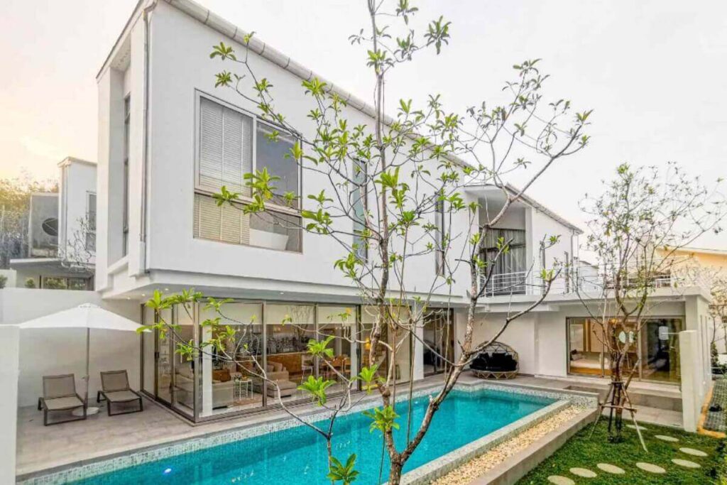 4-bedroom pool villa for resale in Cherng Talay, Phuket, near HeadStart International School