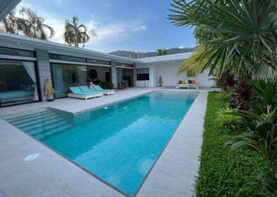 4-bedroom modern oriental villa with pool and garden for sale in Rawai, Phuket