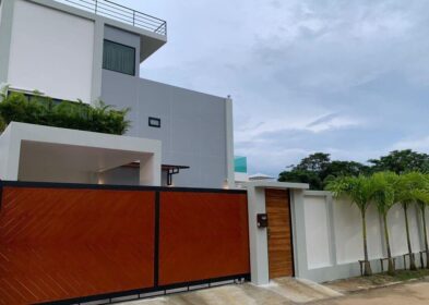 4-bedroom modern villa with pool and parking for sale in Rawai, Phuket – 360 sqm built-up area