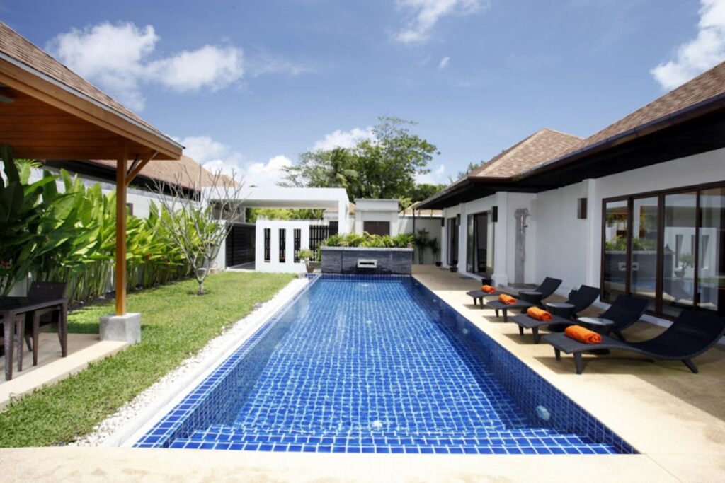 4-bedroom Thai-Balinese style pool villa for sale in Rawai, Phuket with 10m pool and tropical garden