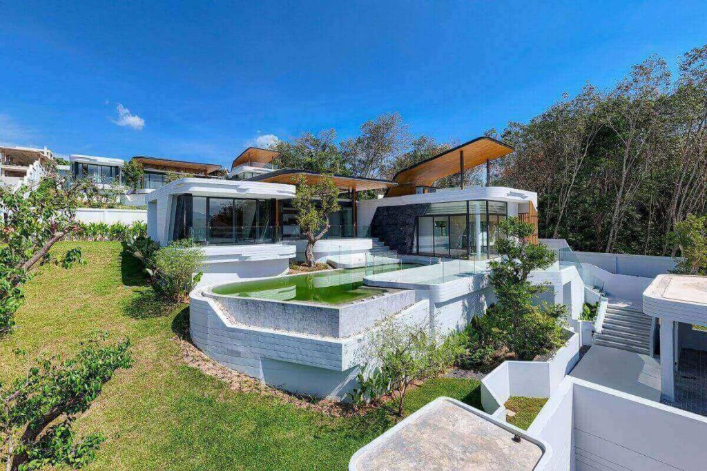 Modern Balinese-style 4-bedroom villa in Cherng Talay with pool and panoramic mountain views