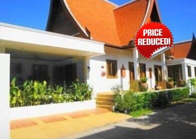 4-bedroom Thai-style pool villa for sale near Nai Harn Beach, Rawai, Phuket