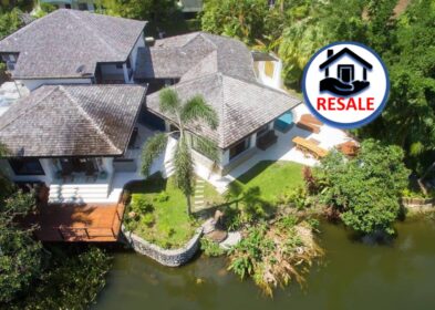 5-bed lakeside villa for sale in Surin, Phuket