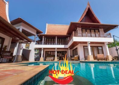 Thai-Balinese style 6-bedroom villa with pool, courtyard, and outdoor entertaining space for sale in Nai Harn, Phuket – 800 sqm land