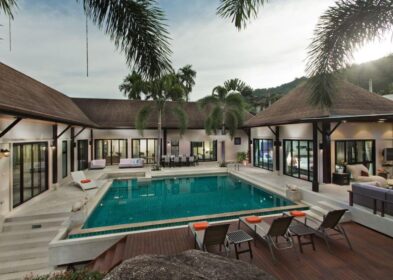 8-bed holiday-style villa for sale in Nai Harn, Phuket