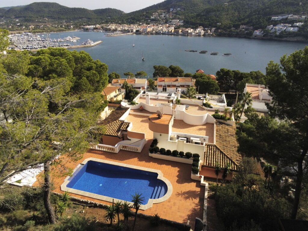 3-bed modern apartment for sale in Andratx, Mallorca