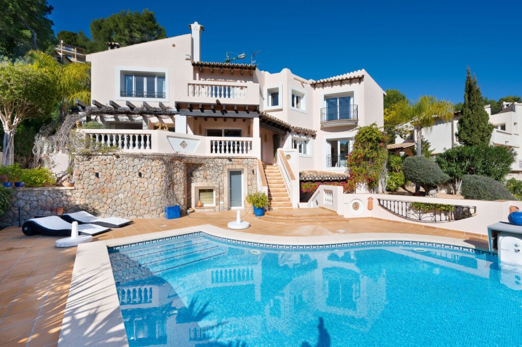 4-bedroom sea view villa with saltwater pool and terraces for sale in Can Borràs, Andratx, Mallorca