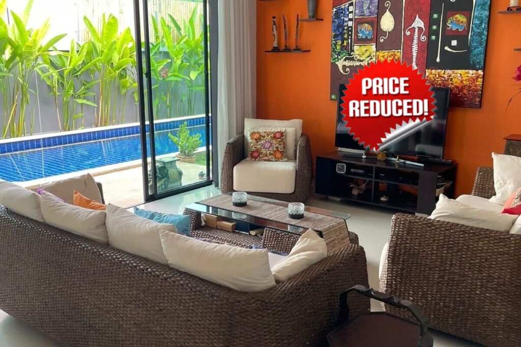 3-bedroom pool villa with rooftop terrace for sale in Rawai, Phuket