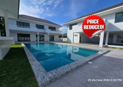 4-bedroom standalone villa with 12m private pool for sale in Rawai, Phuket