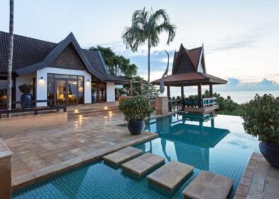 5-bedroom oceanfront villa with infinity pool and sea views for sale near Kata Noi Beach, Phuket
