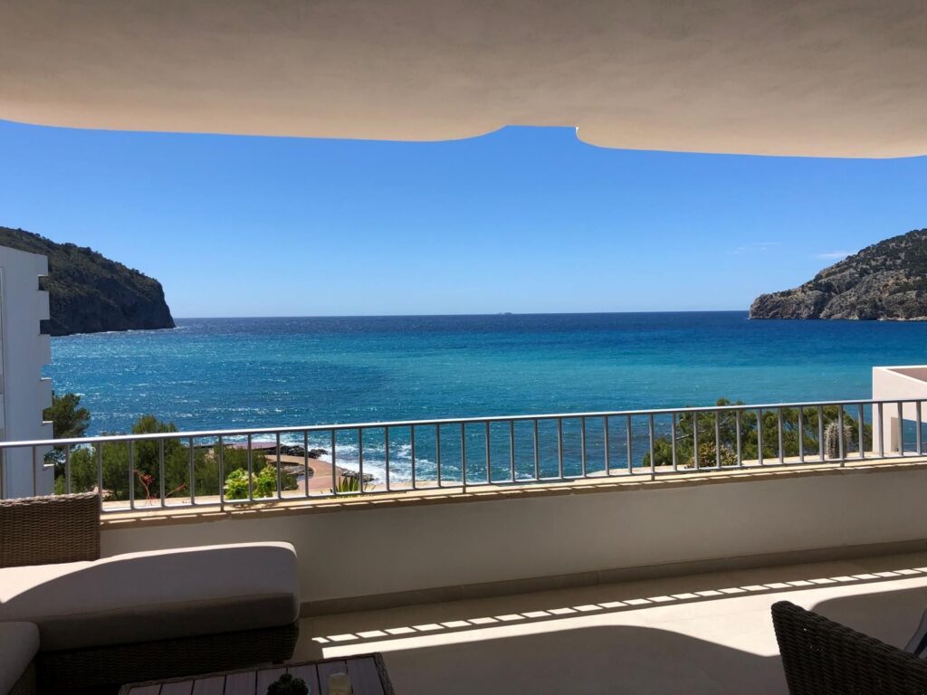 2-bed apartment for sale in Es Camp de Mar, Andratx, Mallorca