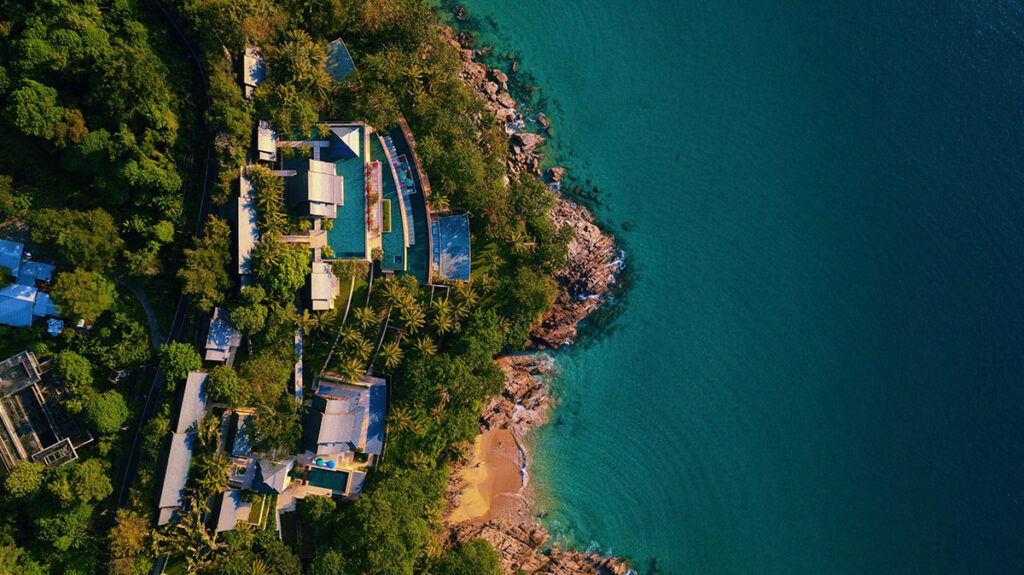 Phuket luxury villa overlooking the ocean – lifestyle property investment in 2025