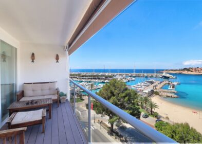 3-bed apartment for sale in El Toro, Calvià, with sea and marina views