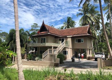 Exterior of Thai style 4-bed villa in Nathon, Koh Samui – 400 sqm build