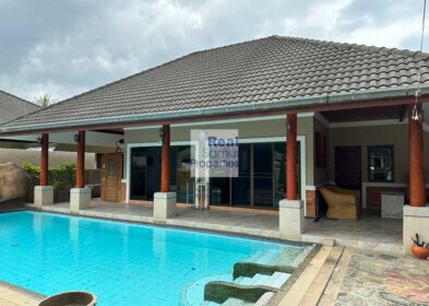 5-bed garden pool villa in Lipa Noi, Koh Samui