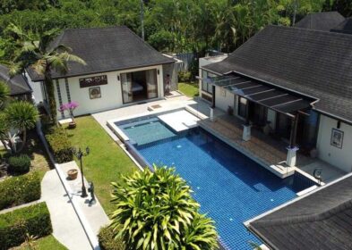 4-bed pool villa for sale in Paklok Phuket