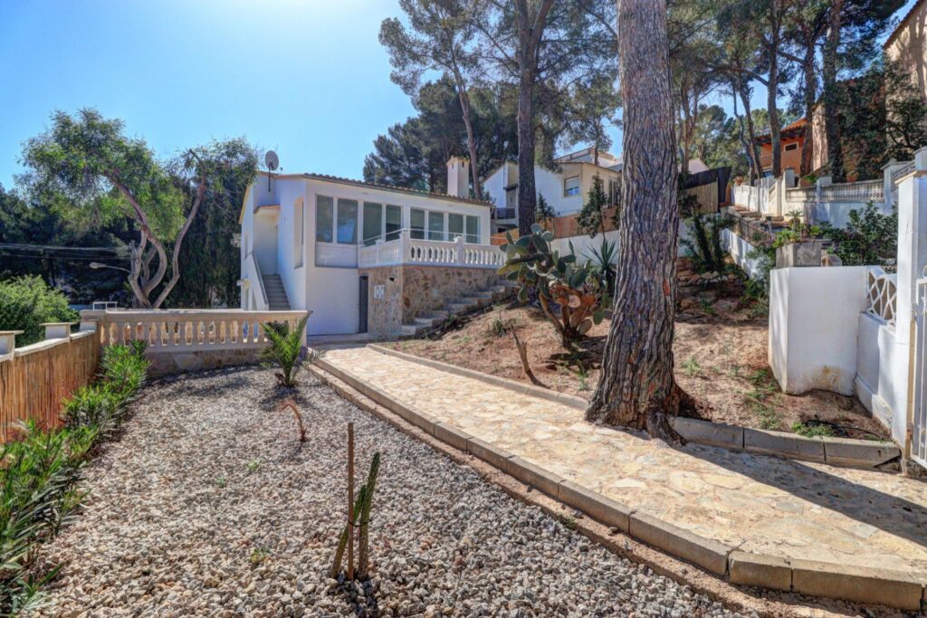 Reformed 3-bed villa with mountain views in Costa de la Calma, Mallorca