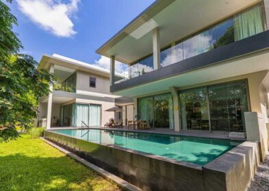 Luxury 5-bed villa with pool for sale in Layan, Phuket – Villa Mimosa