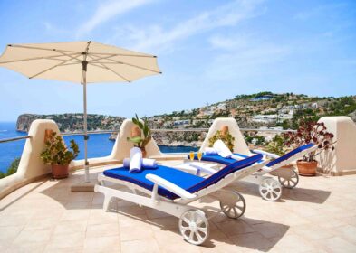 2-bed sea view apartment with rental licence in Cala Llamp, Port Andratx, Mallorca