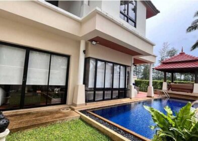 3-bed pool villa beside Laguna Golf Course in Phuket