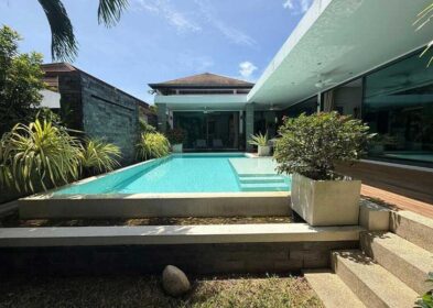 2-bed pool villa with 400 sqm land in Soi Samakki, Rawai