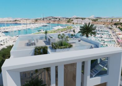 Modern sea view villa for sale above Port Adriano, Calvià