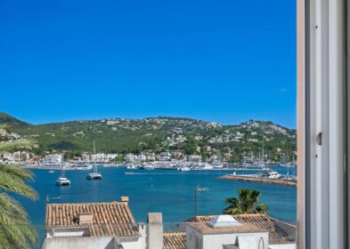 3-bed penthouse project with sea view and terrace for sale in Puerto de Andratx