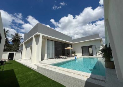 3-bed modern pool villa in Maenam, Koh Samui