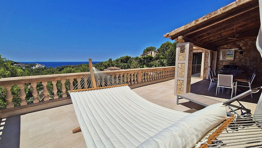 4-bed sea view villa in Costa de la Calma, Calvià, Mallorca