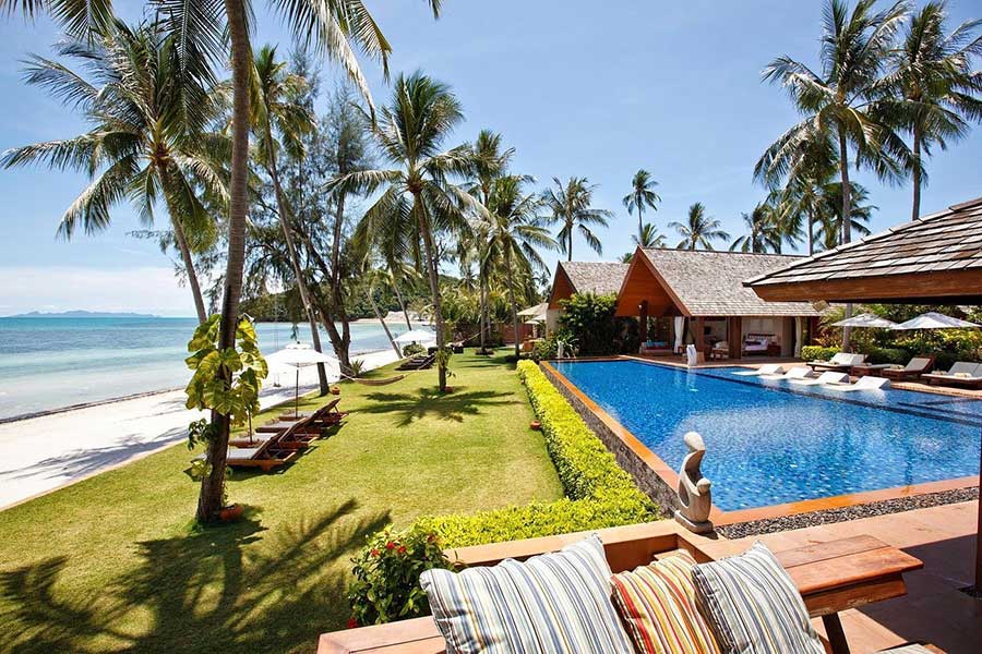 Luxury 7-bed beachfront villa in Lipa Noi, Koh Samui