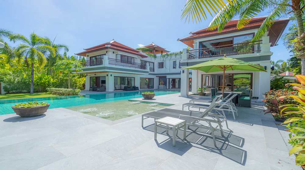 6-bed luxury villa with pool and gym in Koh Keaw, Phuket