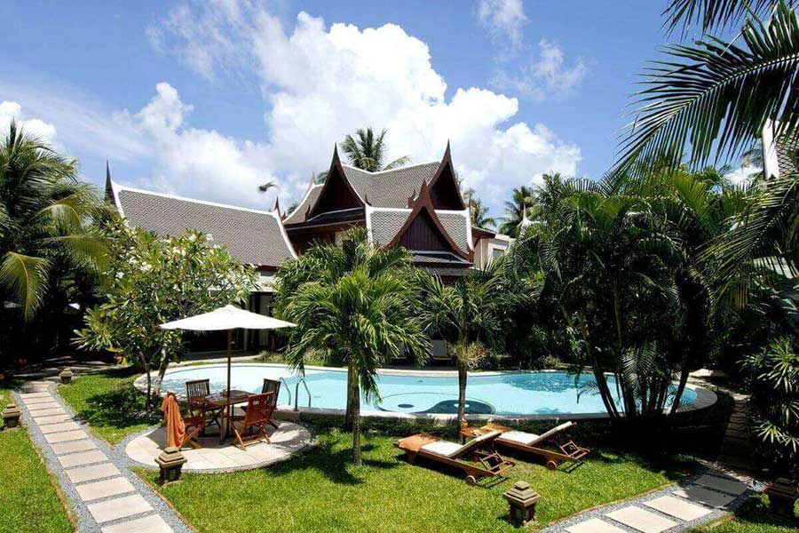 Luxury 8-bed Thai-style villa with pool and gardens near Bang Tao Beach, Phuket – 1,000 sqm build