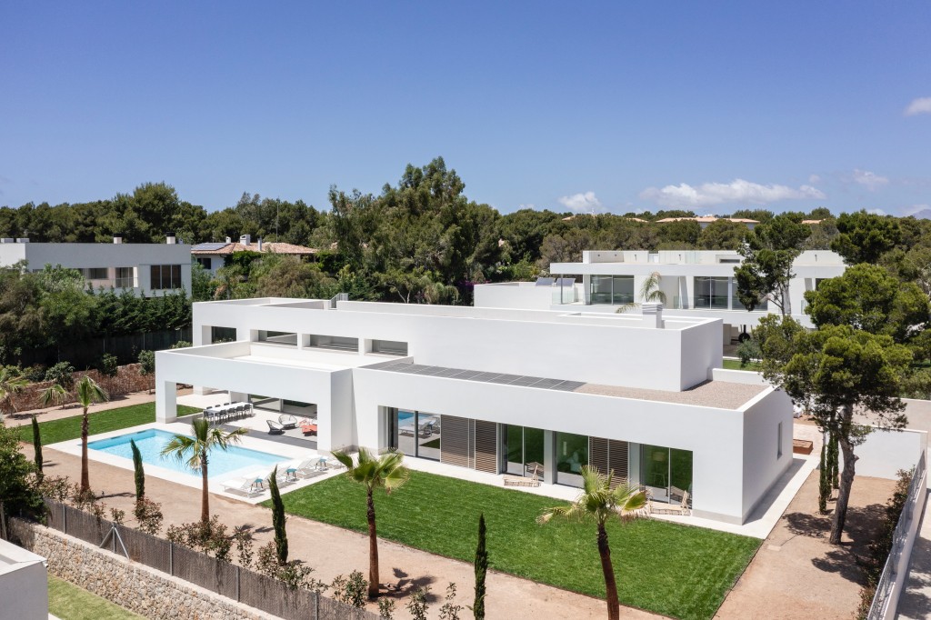 5-bed contemporary villa with pool and sea views in Sol de Mallorca, Mallorca