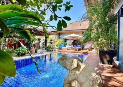 3-bed Bali-style garden pool villa for sale near Nai Harn Beach, Rawai, Phuket