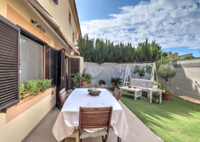 2-bed reformed townhouse in Santa Ponsa Calvia Mallorca