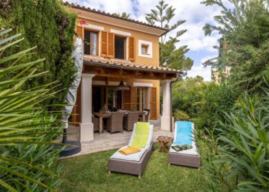 3-bed traditional villa with private garden in Los Pinos, Nova Santa Ponsa, Mallorca