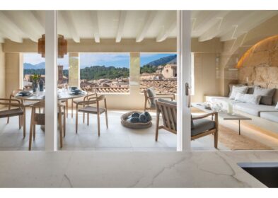 5-bed renovated villa with rooftop pool in Pollensa, Mallorca